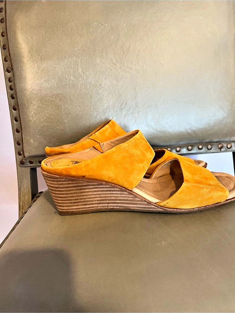 Softt Mustard Wedge Sandals Like New